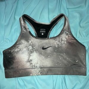 New Nike pro sports bra